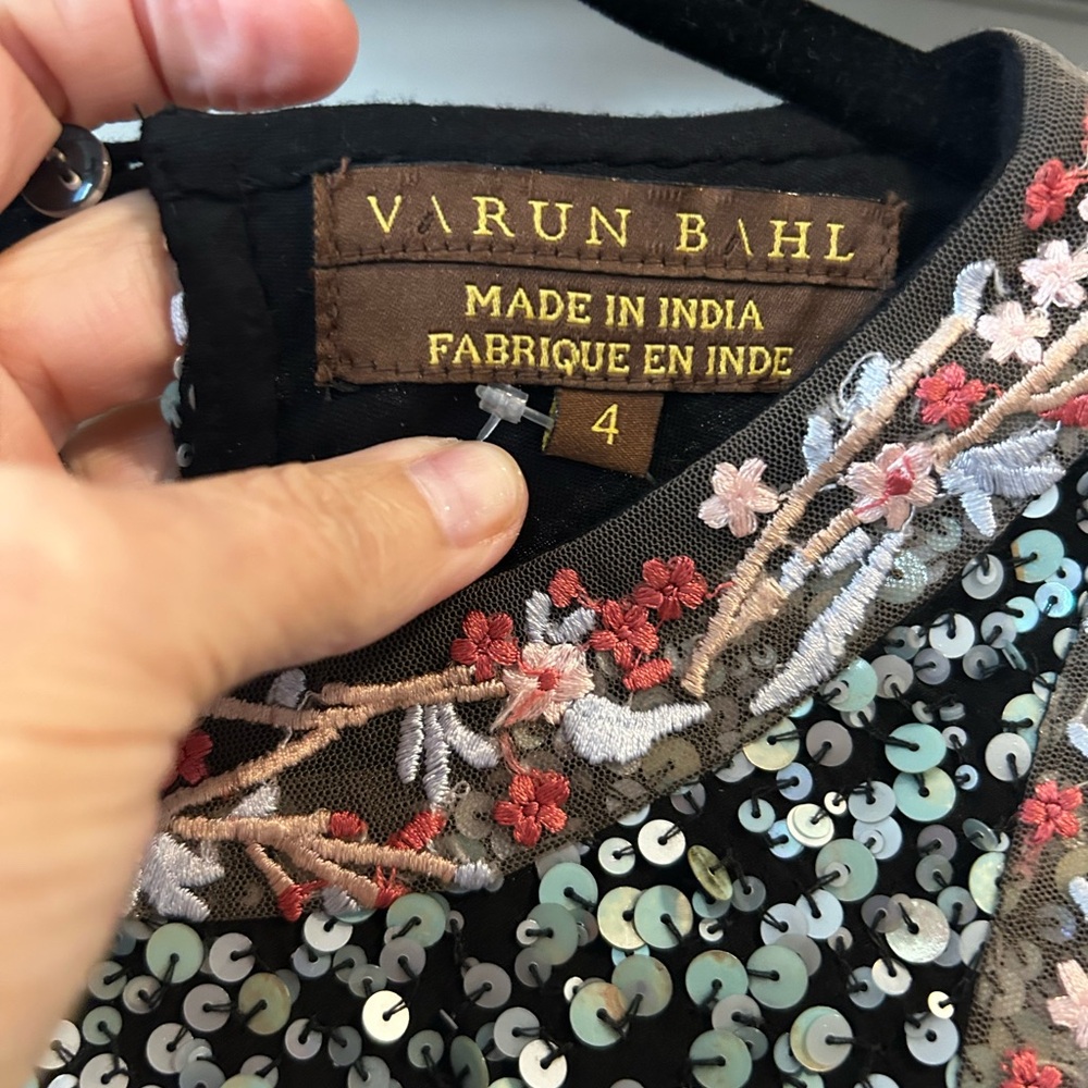 🪩NWT Anthropologie Astronomy Sequin Dress by Varun Bahl Embroidered Top Size 4 - Picture 6 of 13